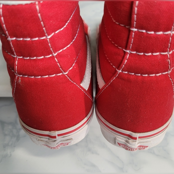 Vans Sk8-Hi Skate Shoe size 6.5 men - 8 women Red. - Picture 4 of 6